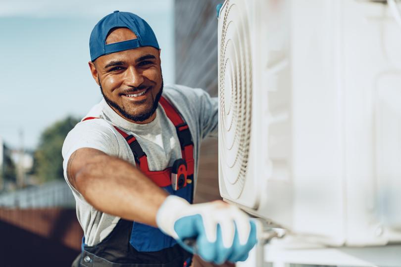 How HVACCompaniesHub.com works for AC replacement